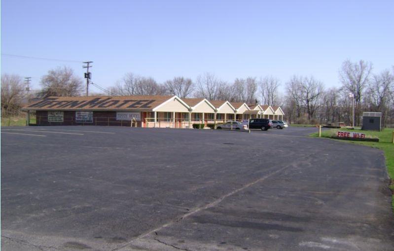 Tiffin Motel Exterior foto